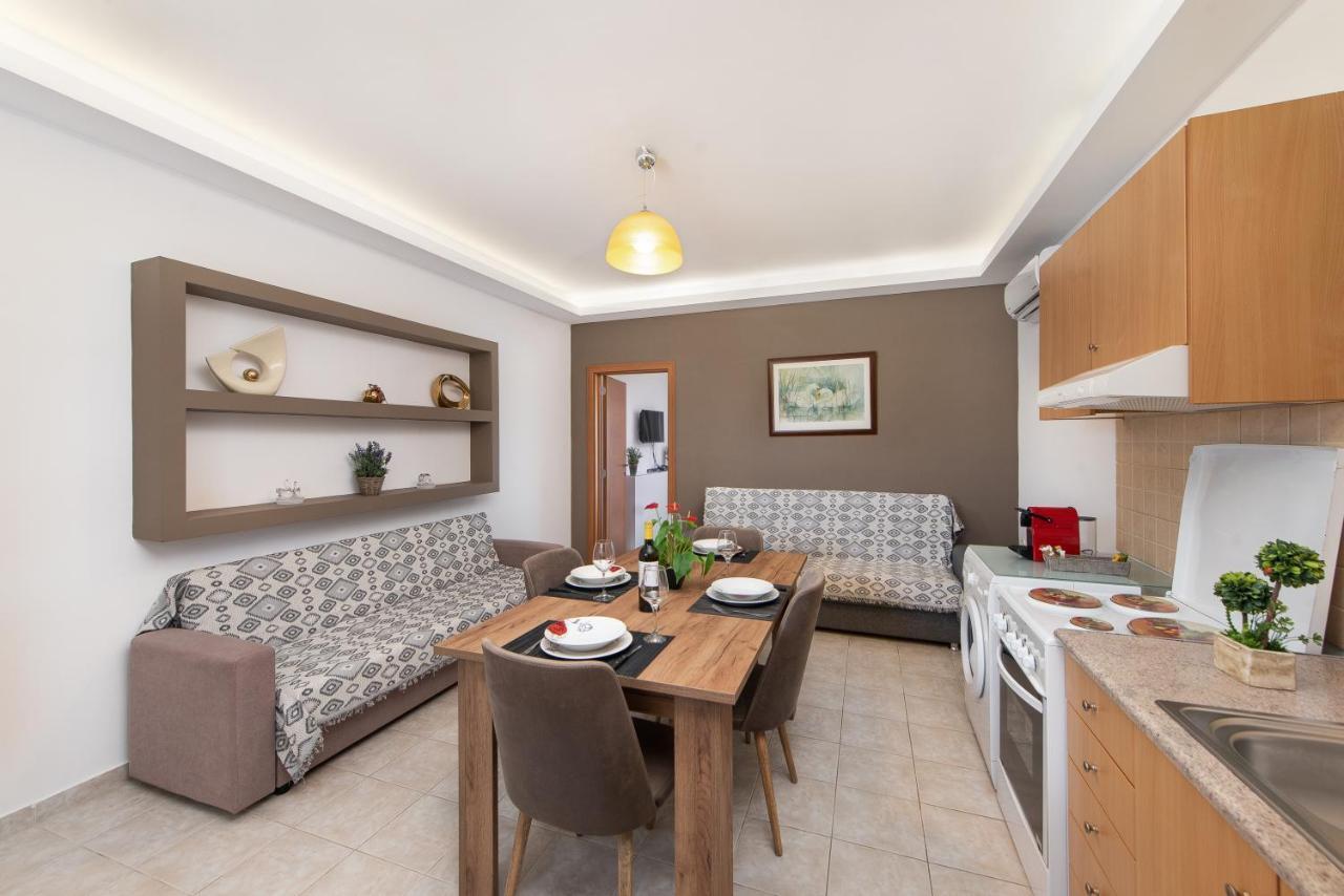 Savvas Apartment Afando Esterno foto